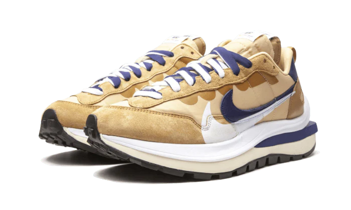 Nike Vaporwaffle Sacai Tan Navy