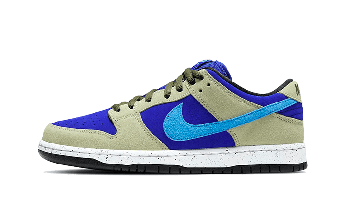 SB Dunk Low Celadon