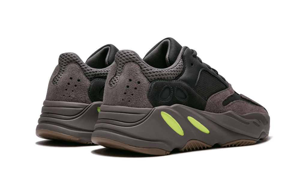 Yeezy 700 Mauve