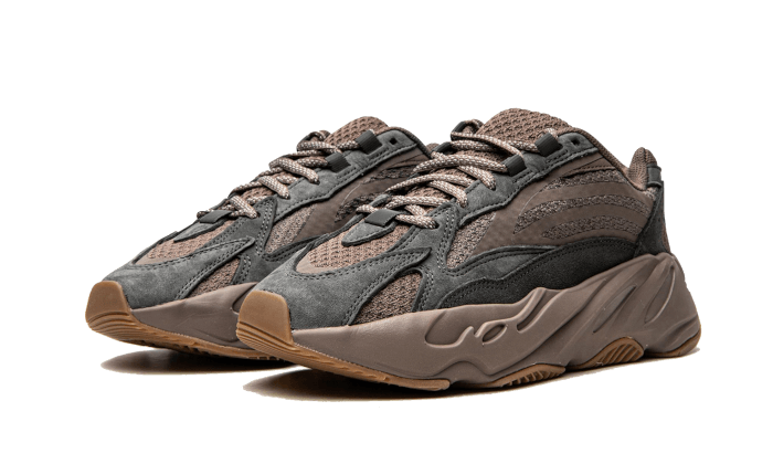 Yeezy 700 V2 Mauve