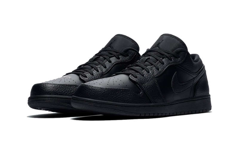 Air Jordan 1 Low Triple Black