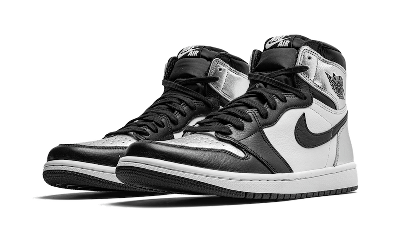 Air Jordan 1 Retro High Silver Toe