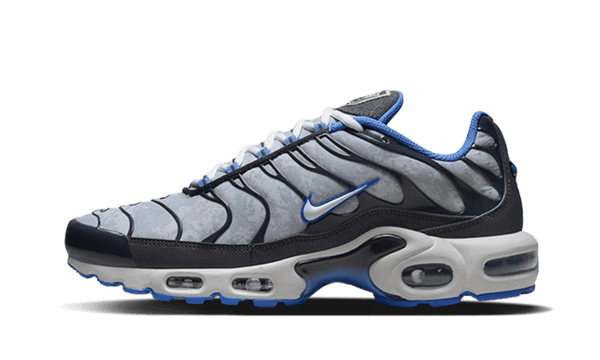 Air Max Plus SE Social FC