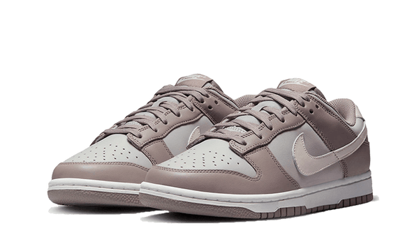 NIKE DUNK LOW BONE BEIGE