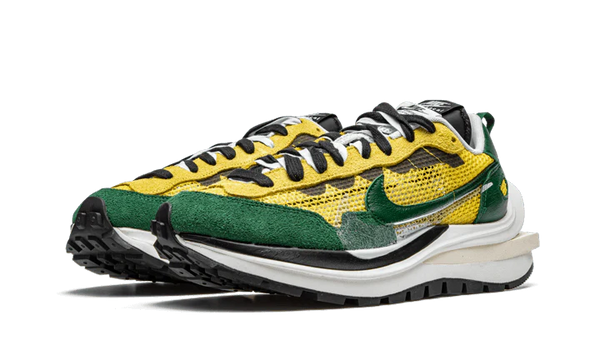 Nike Vaporwaffle Sacai Tour Yellow Stadium Green