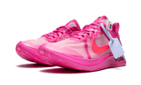 Zoom Fly Off-White Tulip Pink