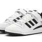 Forum Low White Black