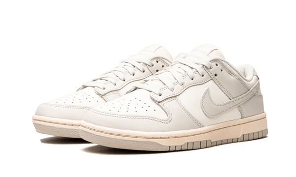 Nike Dunk Low Light Bone