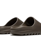 YEEZY SLIDE SOOT
